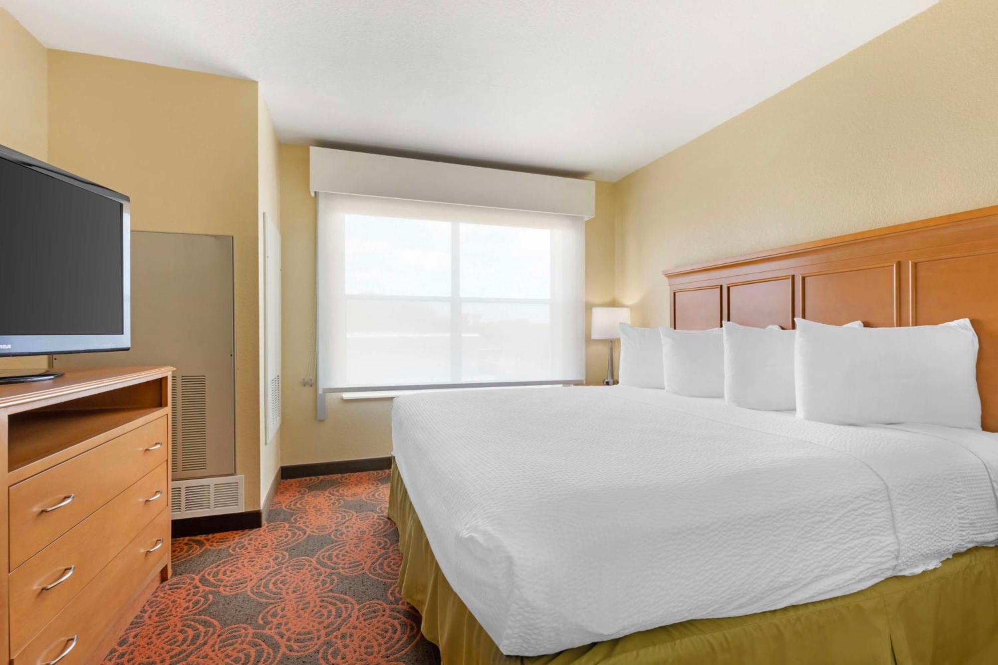 Best Western Plus Waco North Bagian luar foto