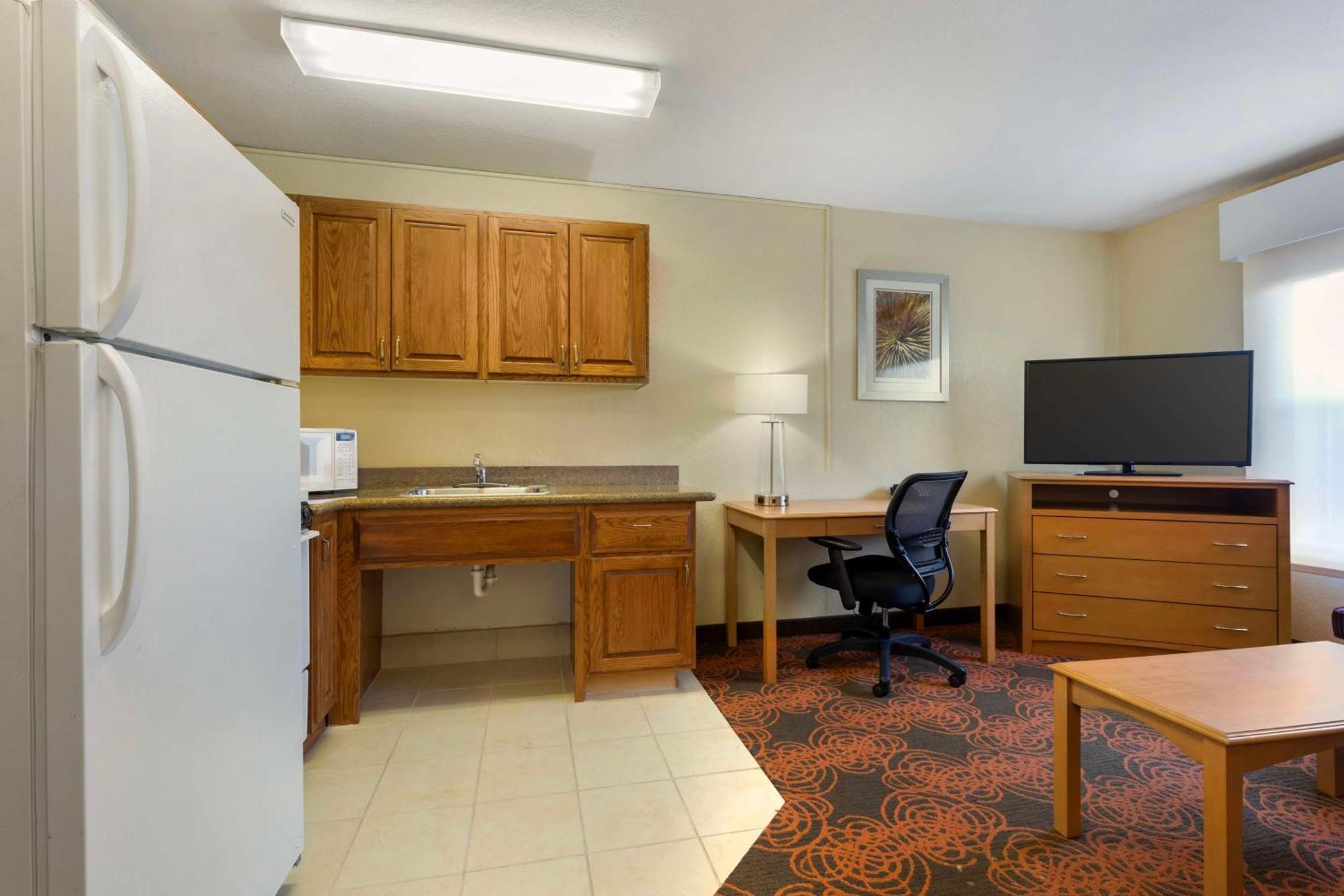 Best Western Plus Waco North Bagian luar foto